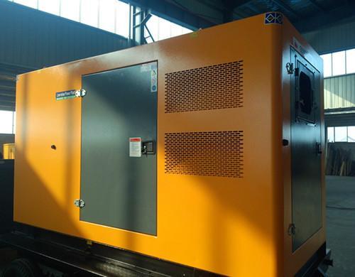 西固汽油发电机组电瓶电解液的密度应该保持在什么范围？